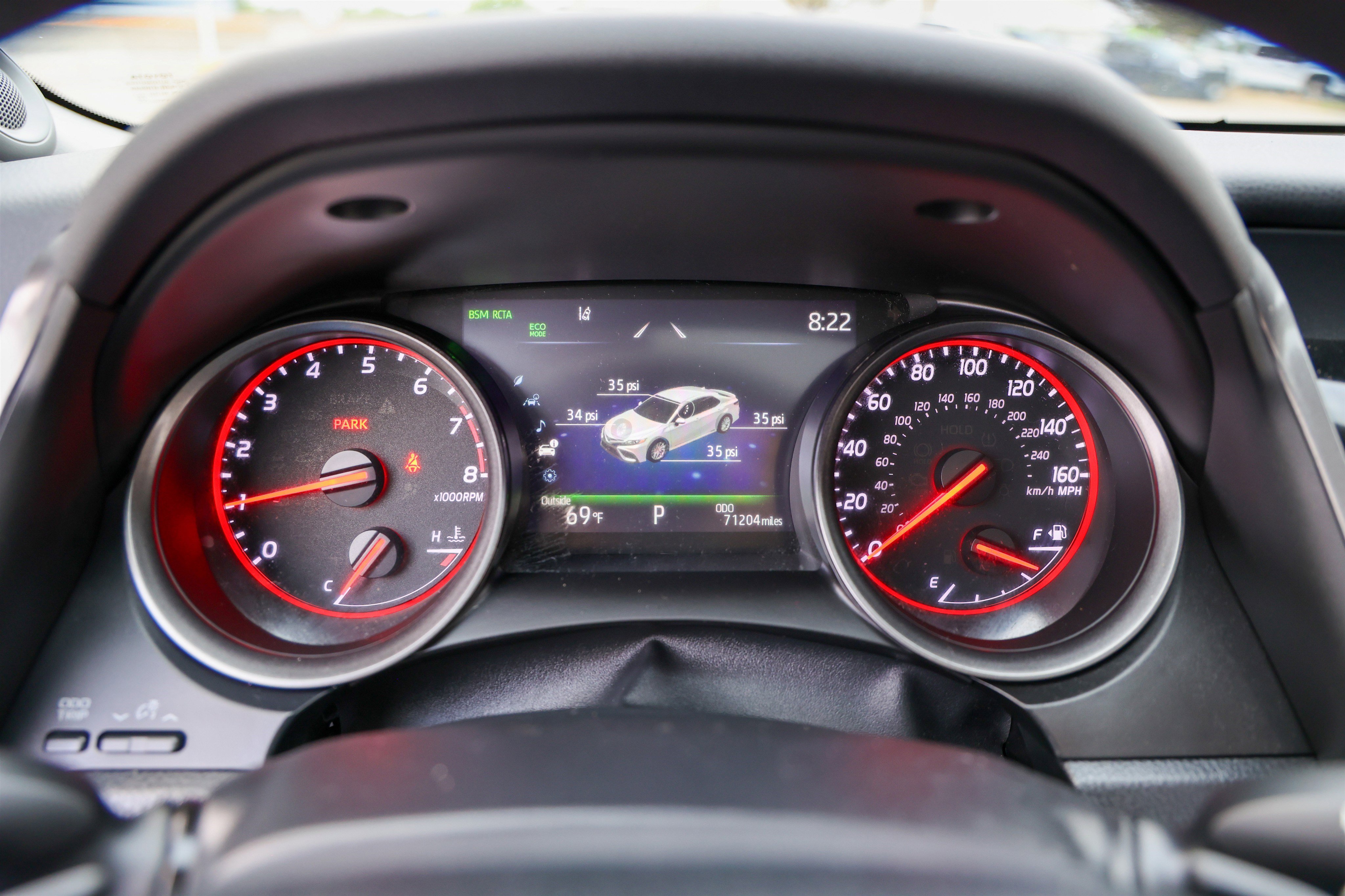 Used 2022 Toyota Camry XSE image 16