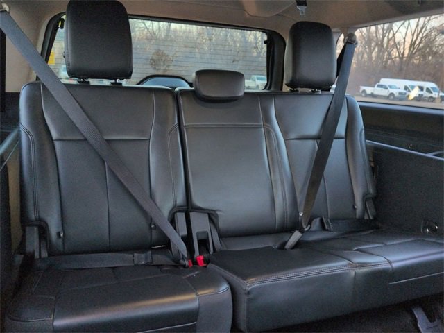 Used 2023 Ford Expedition Max XLT image 27