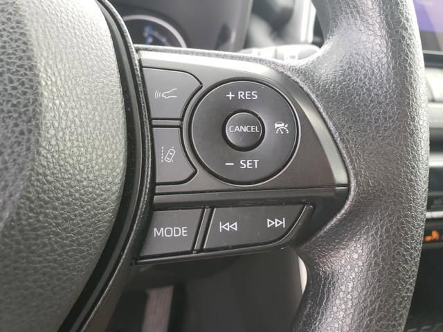 Used 2025 Toyota RAV4 XLE AWD/4WD image 22