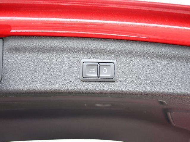Used 2024 Audi Q3 2.0T Premium Plus AWD/4WD image 33