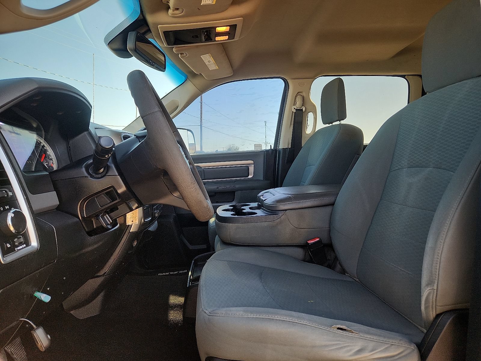 Used 2014 RAM 3500 SLT AWD/4WD image 11
