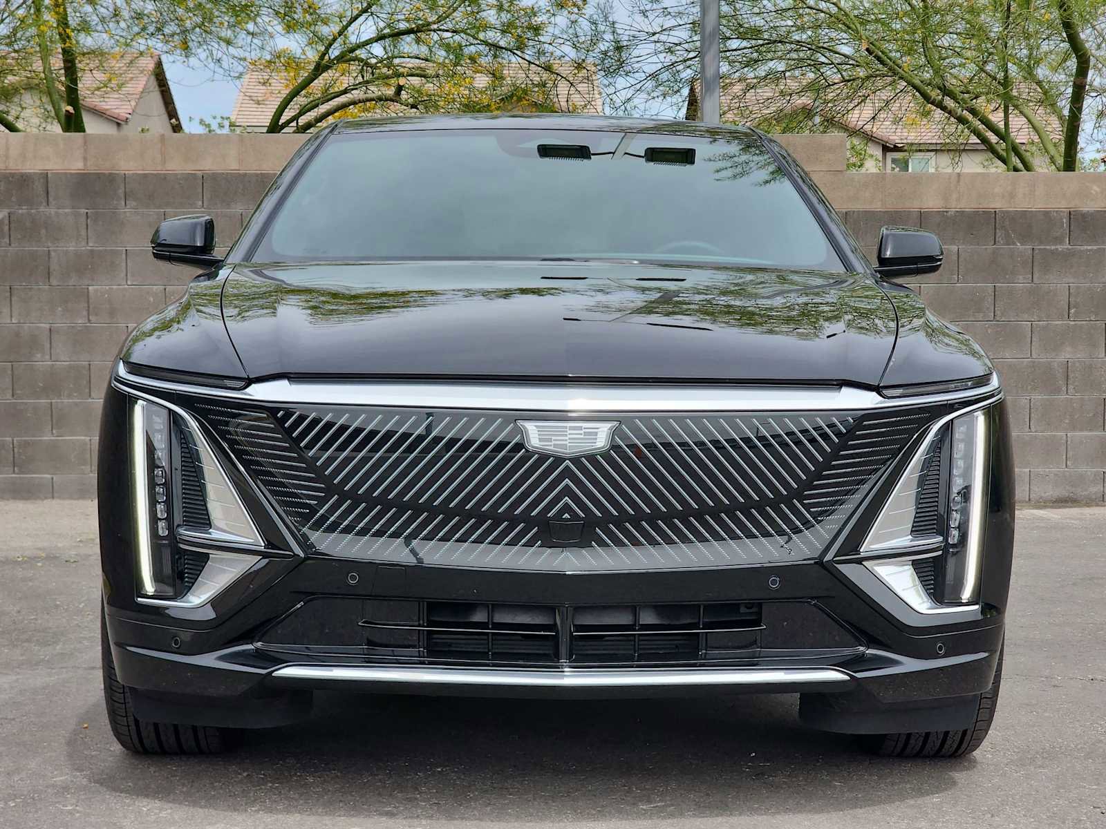 Used 2024 Cadillac Lyriq Tech w/ LPO, Floor Liner Package RWD image 4
