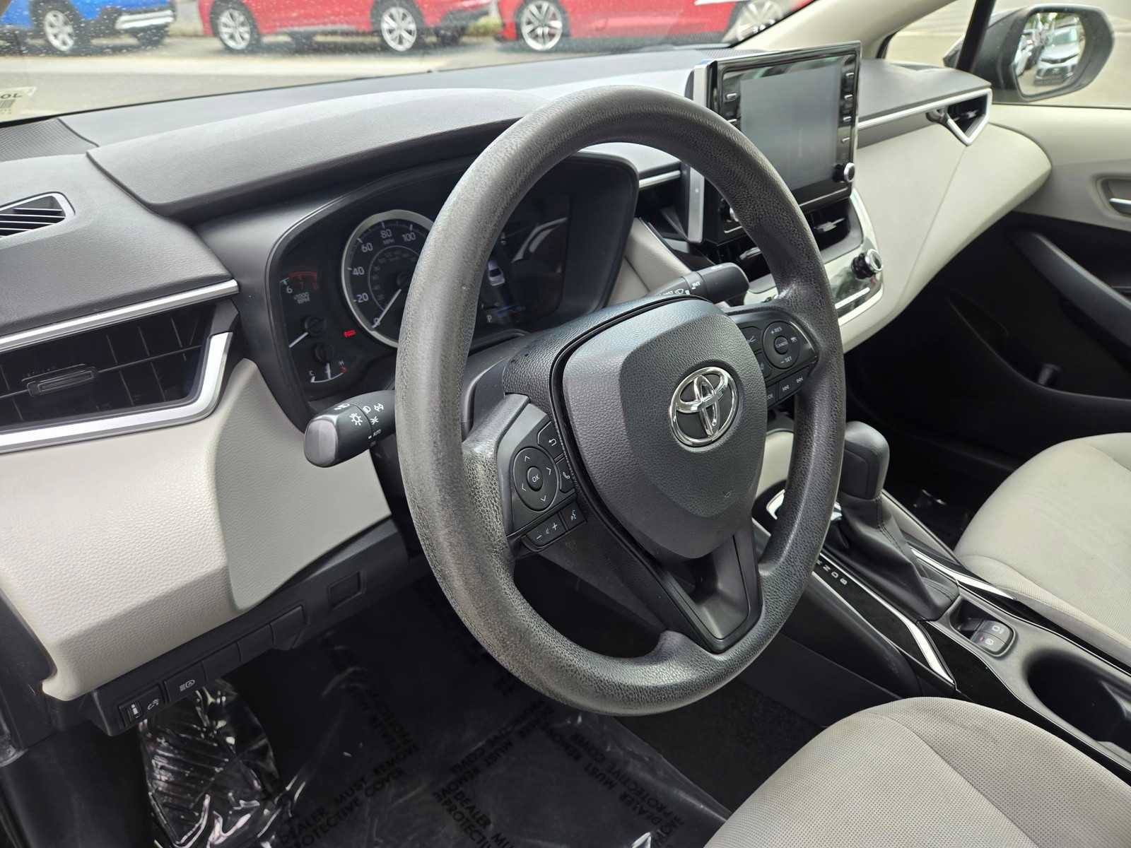 Used 2020 Toyota Corolla LE w/ Carpet Mat Package (TMS) FWD image 13