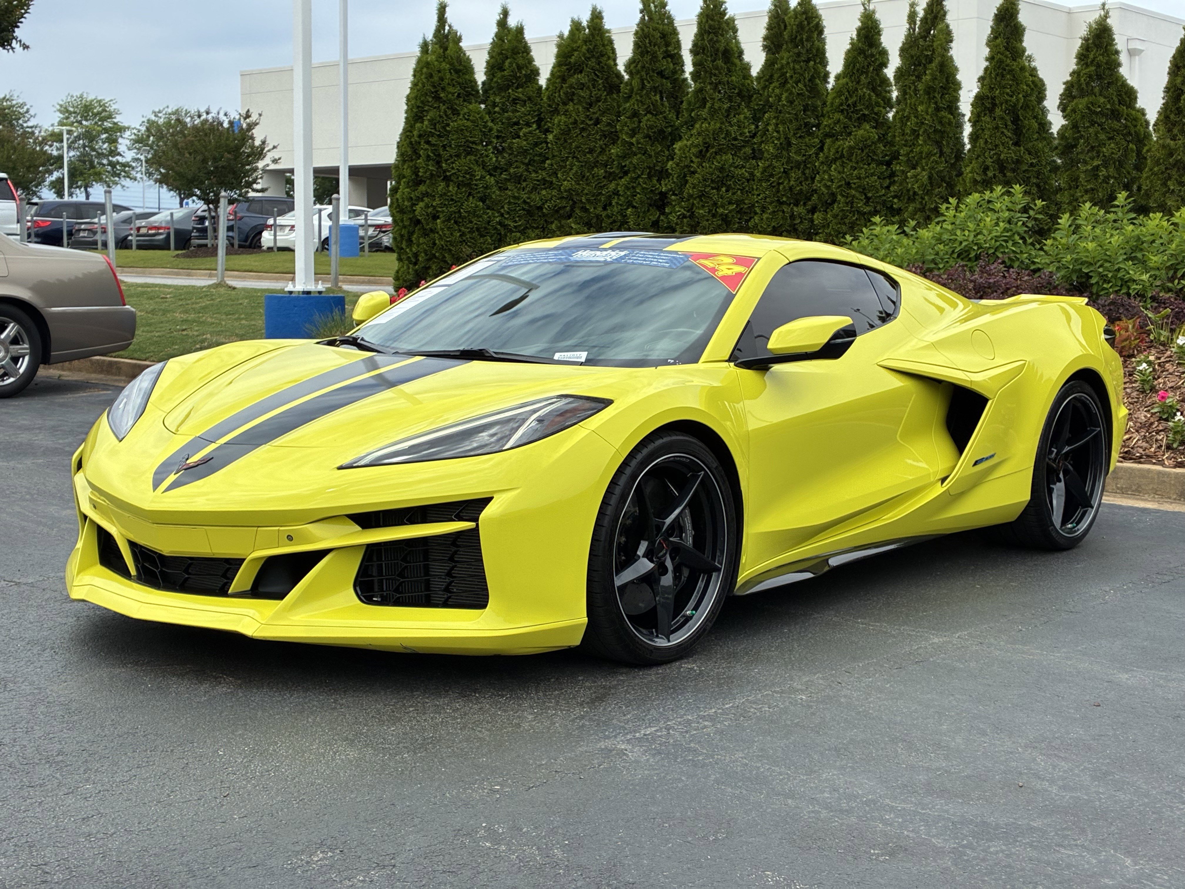 Used 2024 Chevrolet Corvette E-Ray w/ Stealth Interior Trim Package AWD/4WD image 6