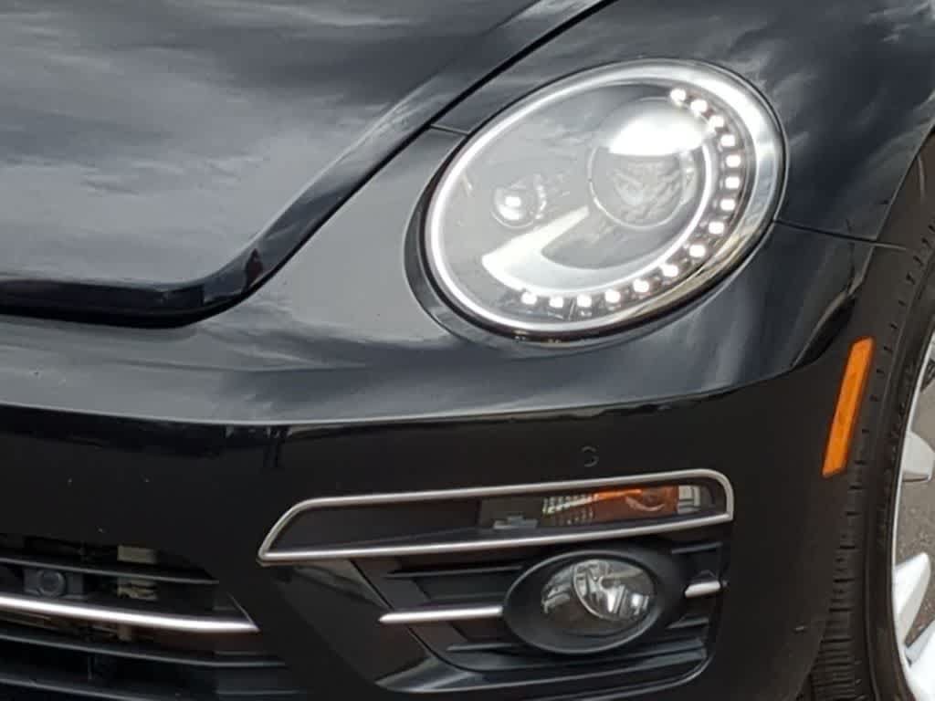 Used 2019 Volkswagen Beetle 2.0T Final Edition SEL FWD image 11