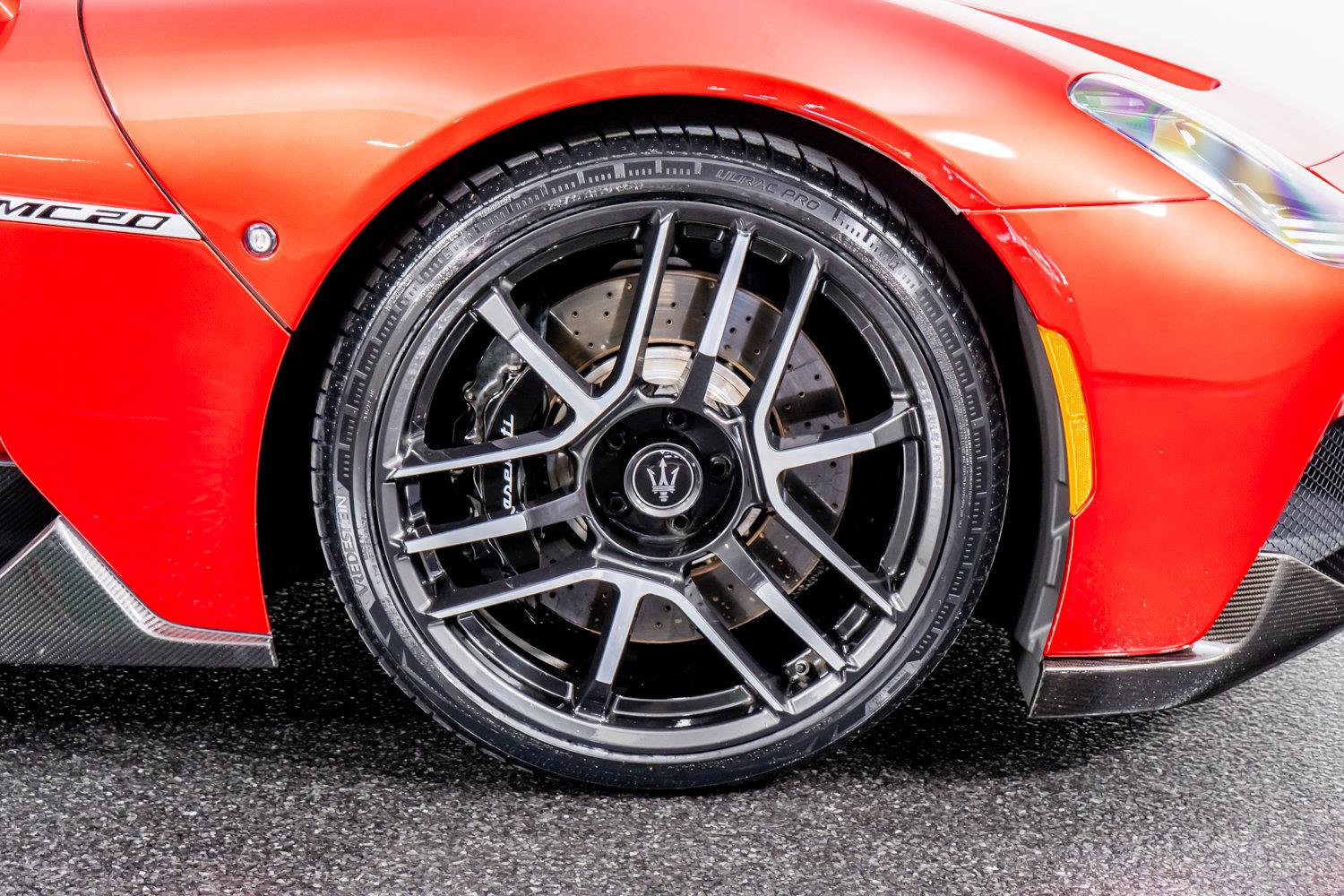 Used 2022 Maserati MC20 Coupe RWD image 9