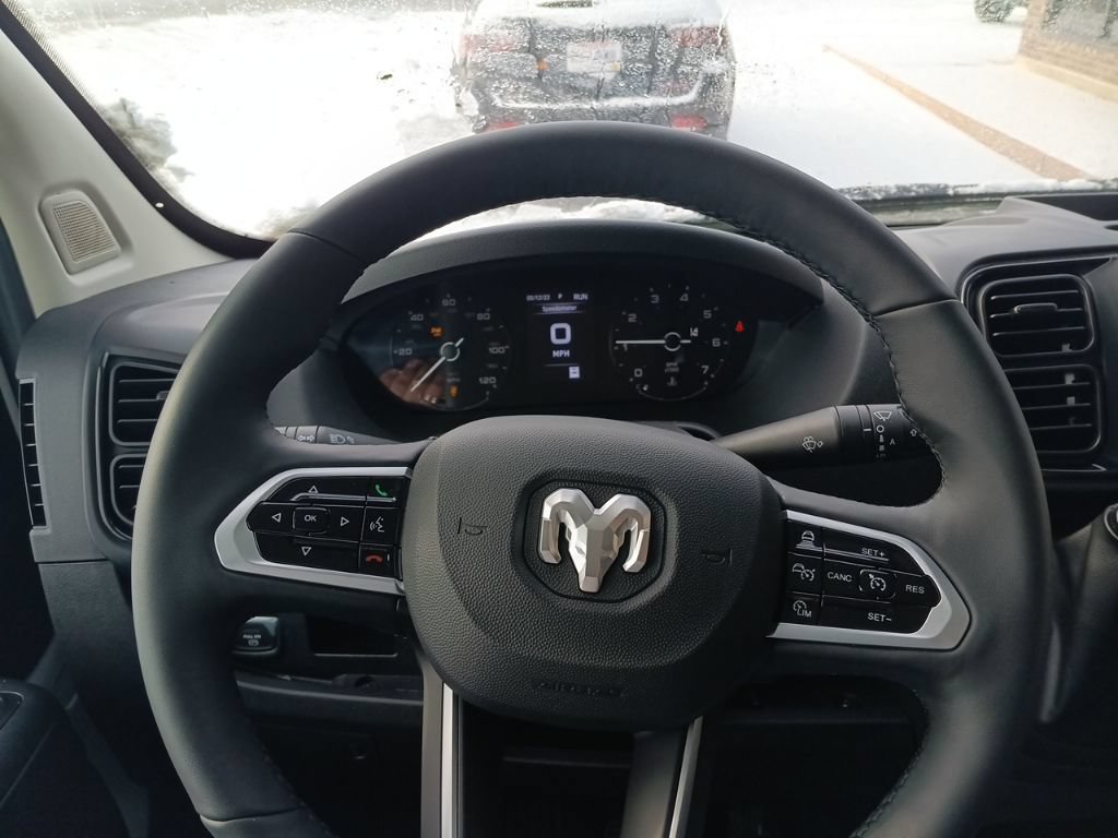 New 2025 RAM ProMaster 3500 w/ Cold Weather Group FWD image 14