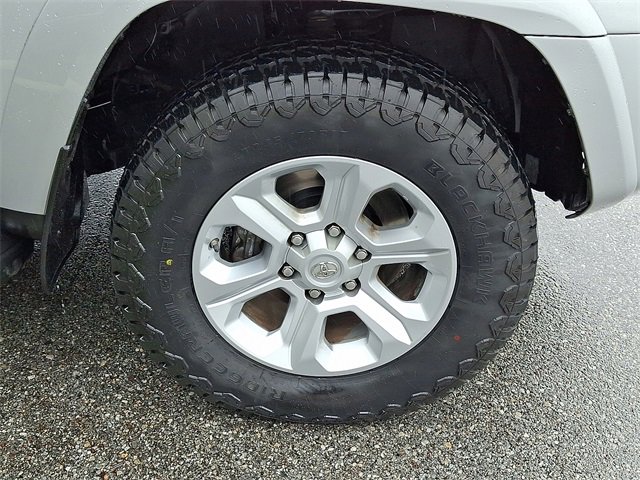 Certified 2019 Toyota 4Runner SR5 image 8