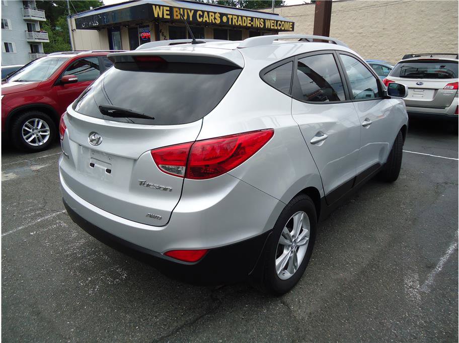 Used 2010 Hyundai Tucson GLS w/ Navigation Pkg 3 image 6
