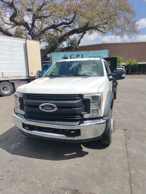 Used 2017 Ford F550 2WD Crew Cab Super Duty image 6