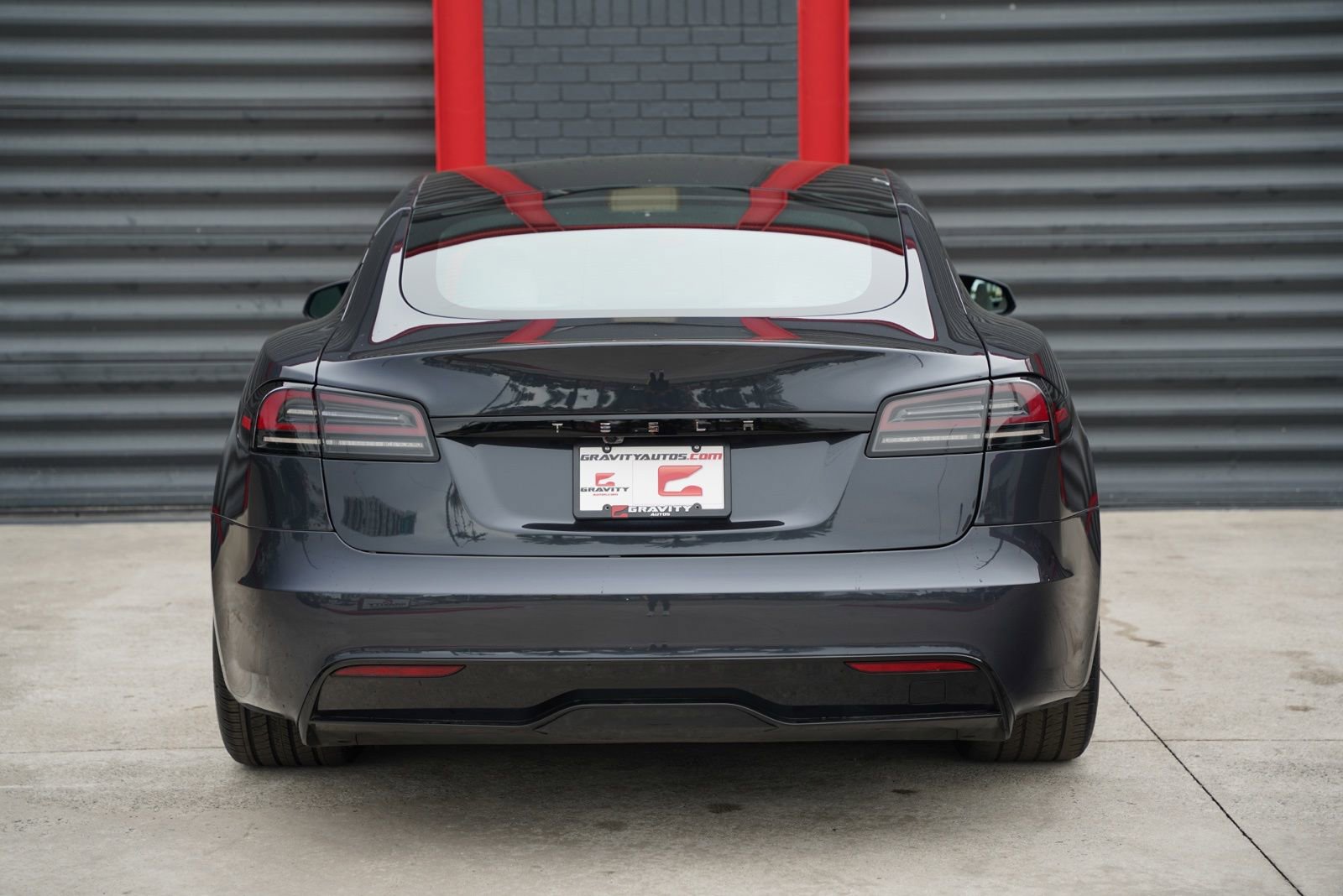 Used 2024 Tesla Model S image 7