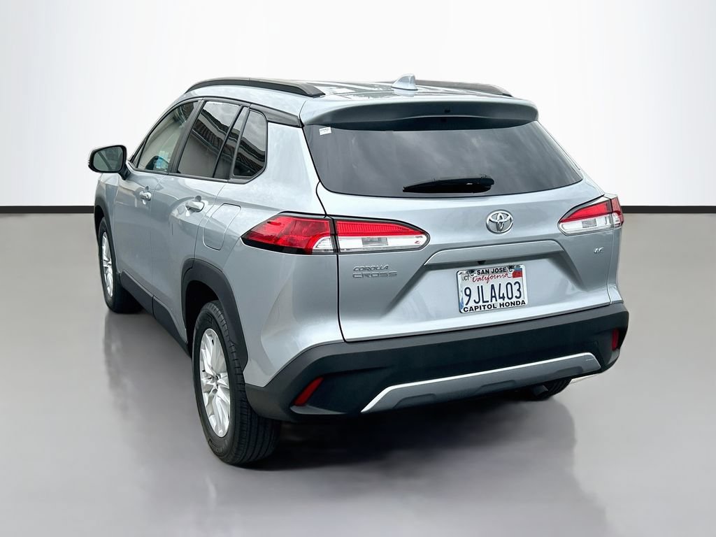 Used 2023 Toyota Corolla Cross LE FWD image 7