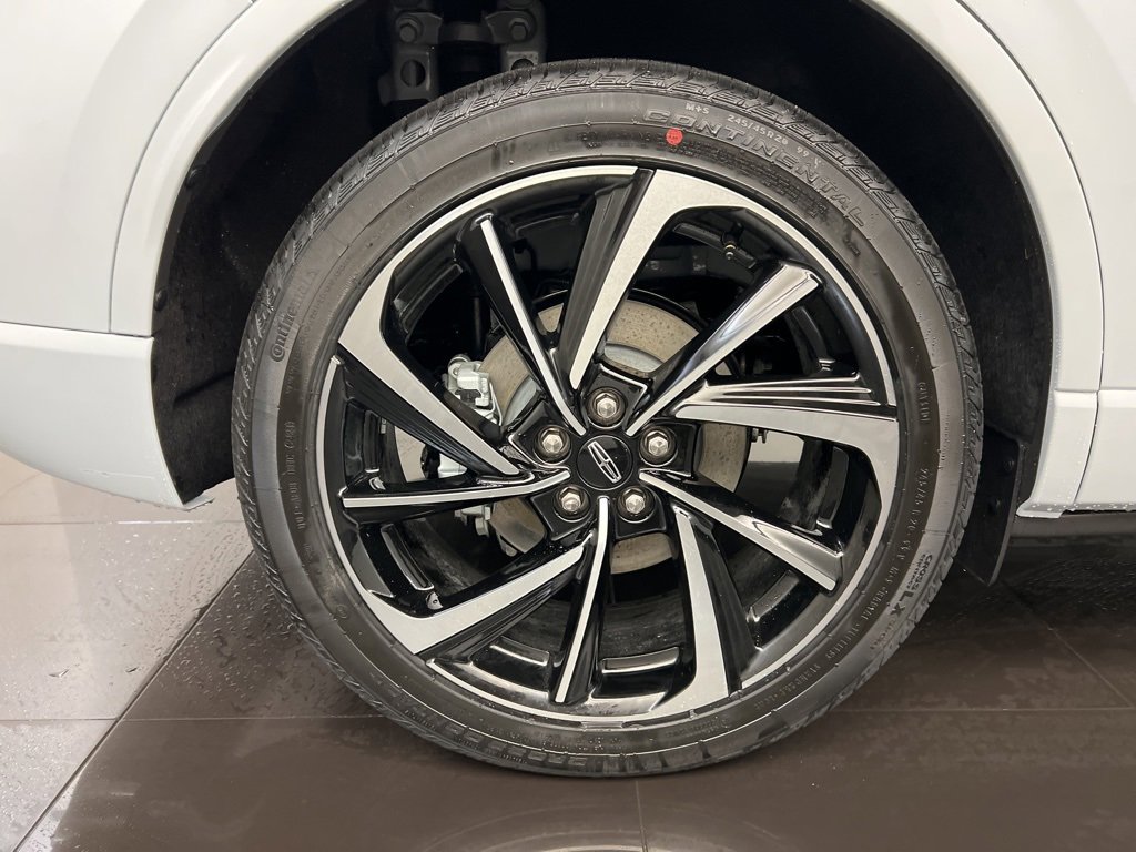 Used 2025 Lincoln Corsair Grand Touring w/ Equipment Group 302A image 7