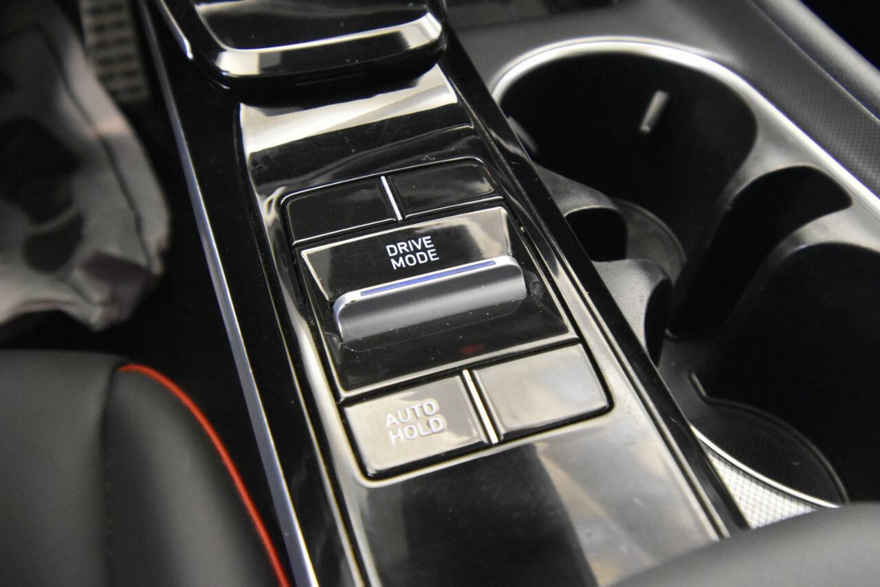 Used 2020 Hyundai Sonata SEL Plus w/ Tech Package image 19