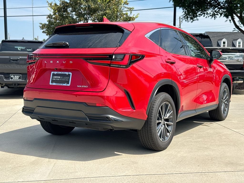 Used 2025 Lexus NX 250 FWD w/ Towing Package (2000 Lbs) image 8