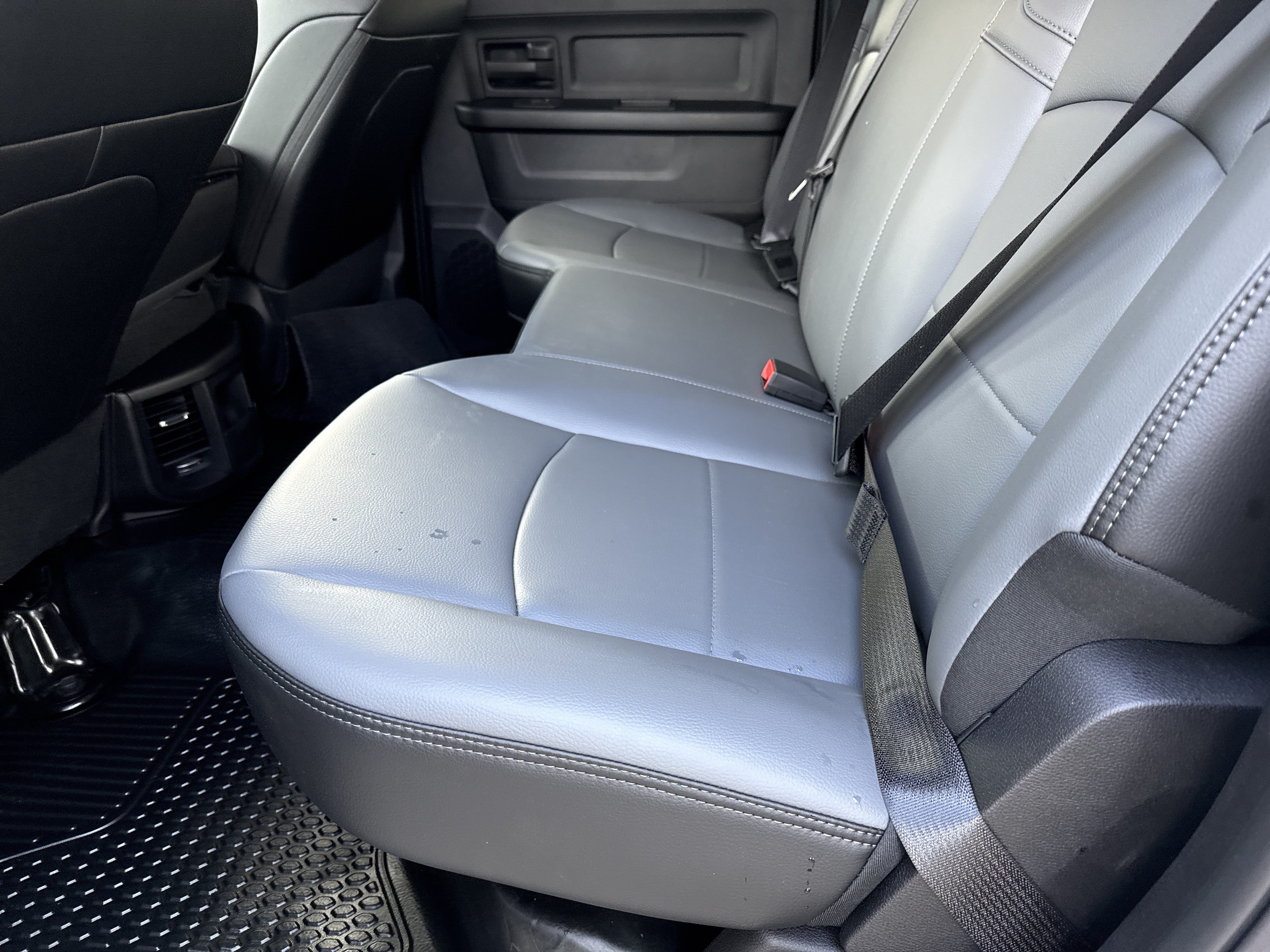 New 2026 RAM 3500 Tradesman AWD/4WD image 19