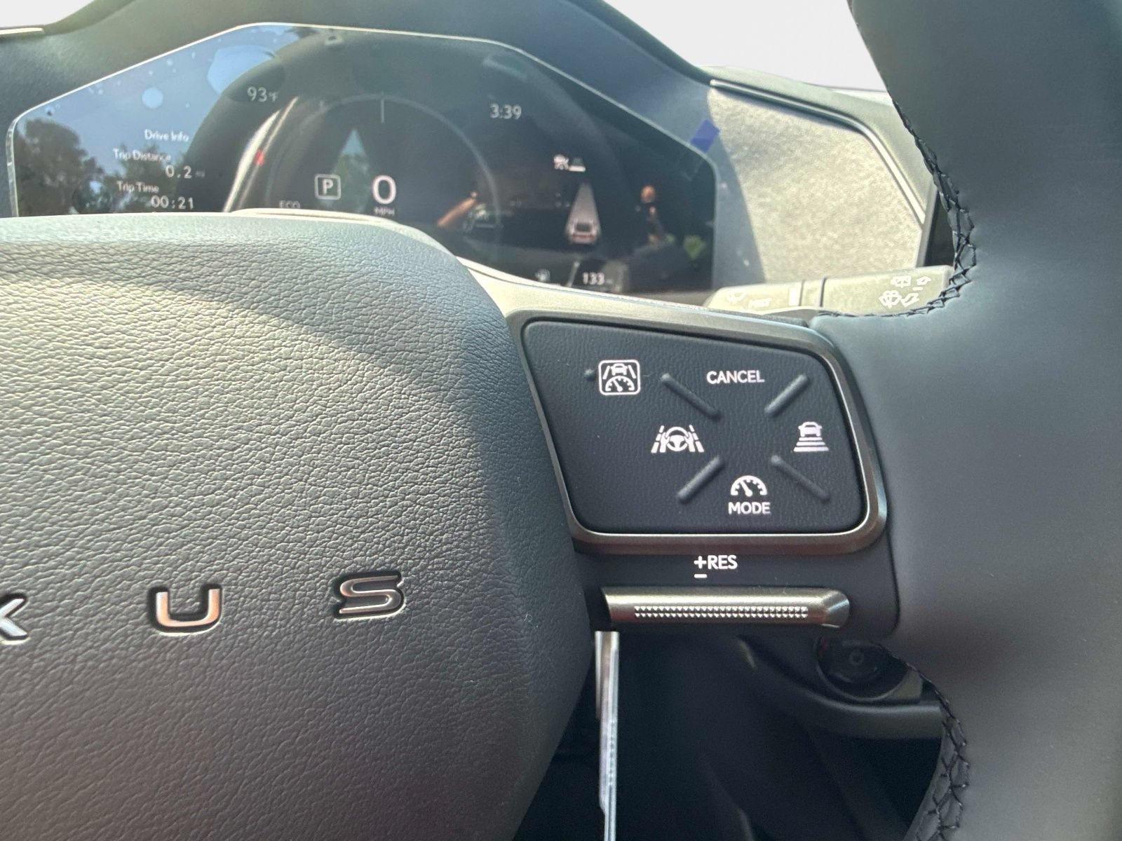 New 2026 Lexus ES 350h AWD w/ Cold Area Package image 25