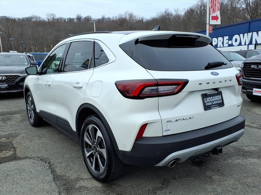 Certified 2023 Ford Escape Platinum w/ Premium Technology Package AWD/4WD image 5