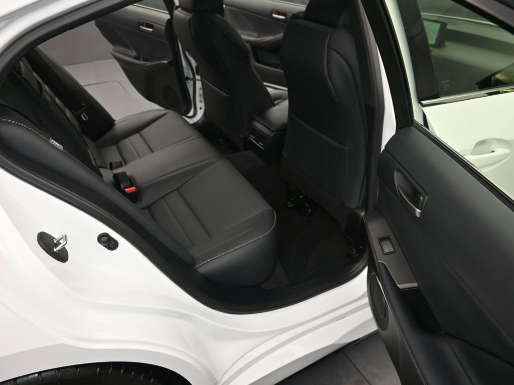 Certified 2022 Lexus IS 350 F Sport w/ Navigation Package image 13