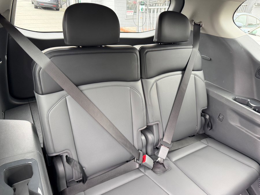 Used 2024 Kia EV9 Light Long Range RWD image 51