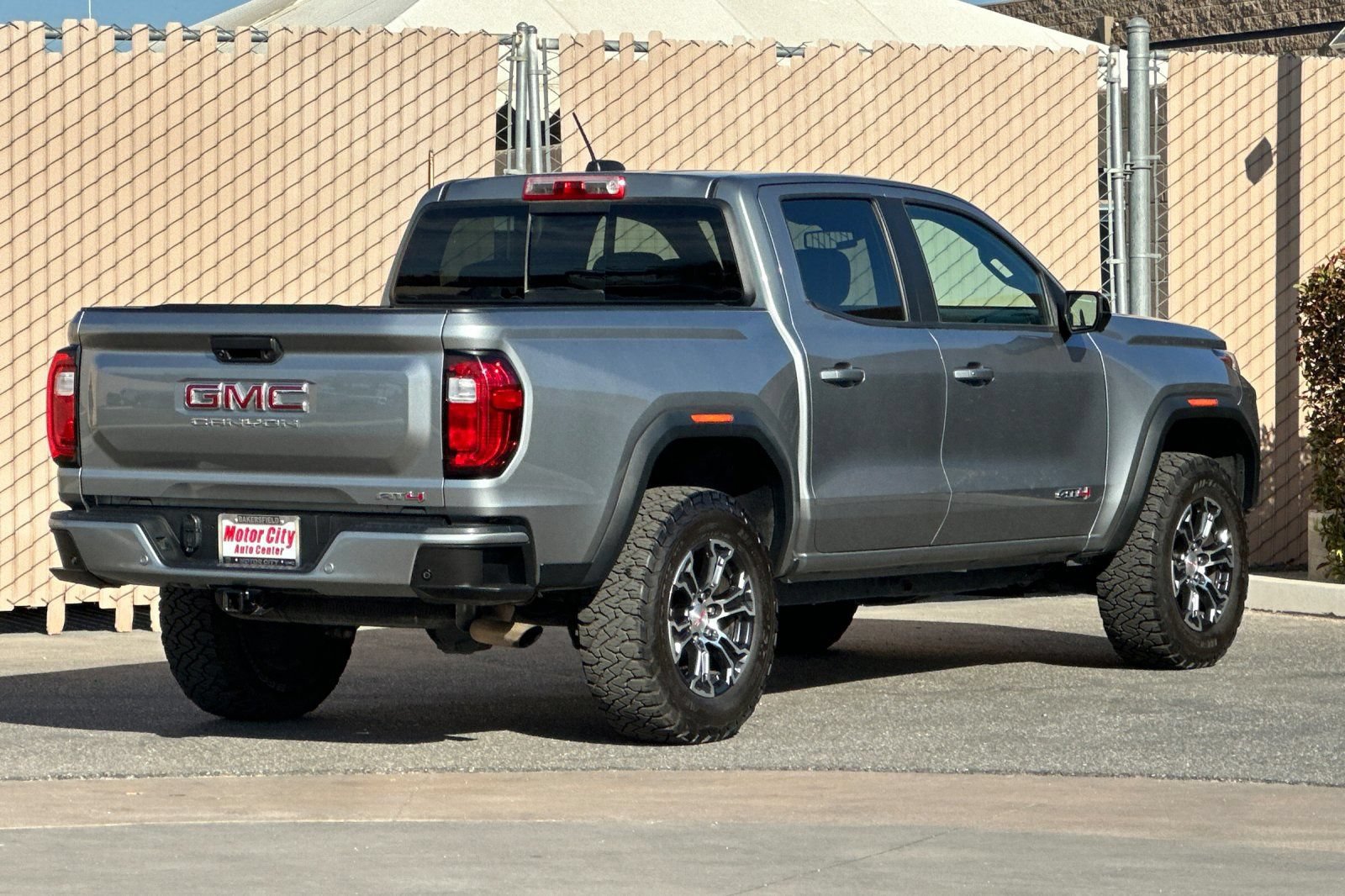 Certified 2023 GMC Canyon AT4 w/ AT4 Premium Package AWD/4WD image 4