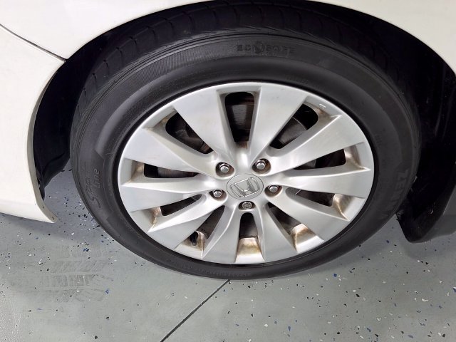 Used 2015 Honda Accord EX-L image 16