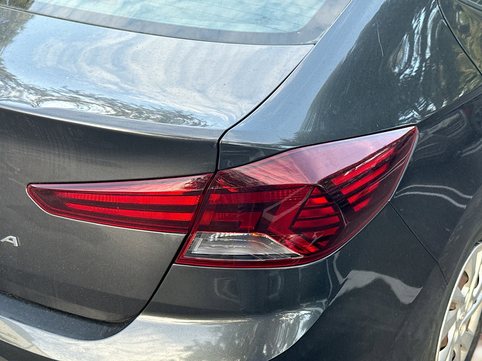 Used 2020 Hyundai Elantra SE w/ Cargo Package (C1) image 24