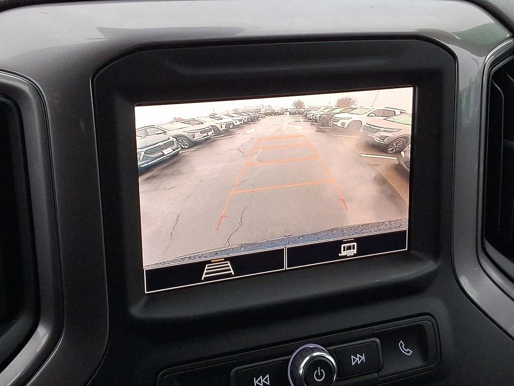 Used 2022 Chevrolet Silverado 1500 Custom image 17