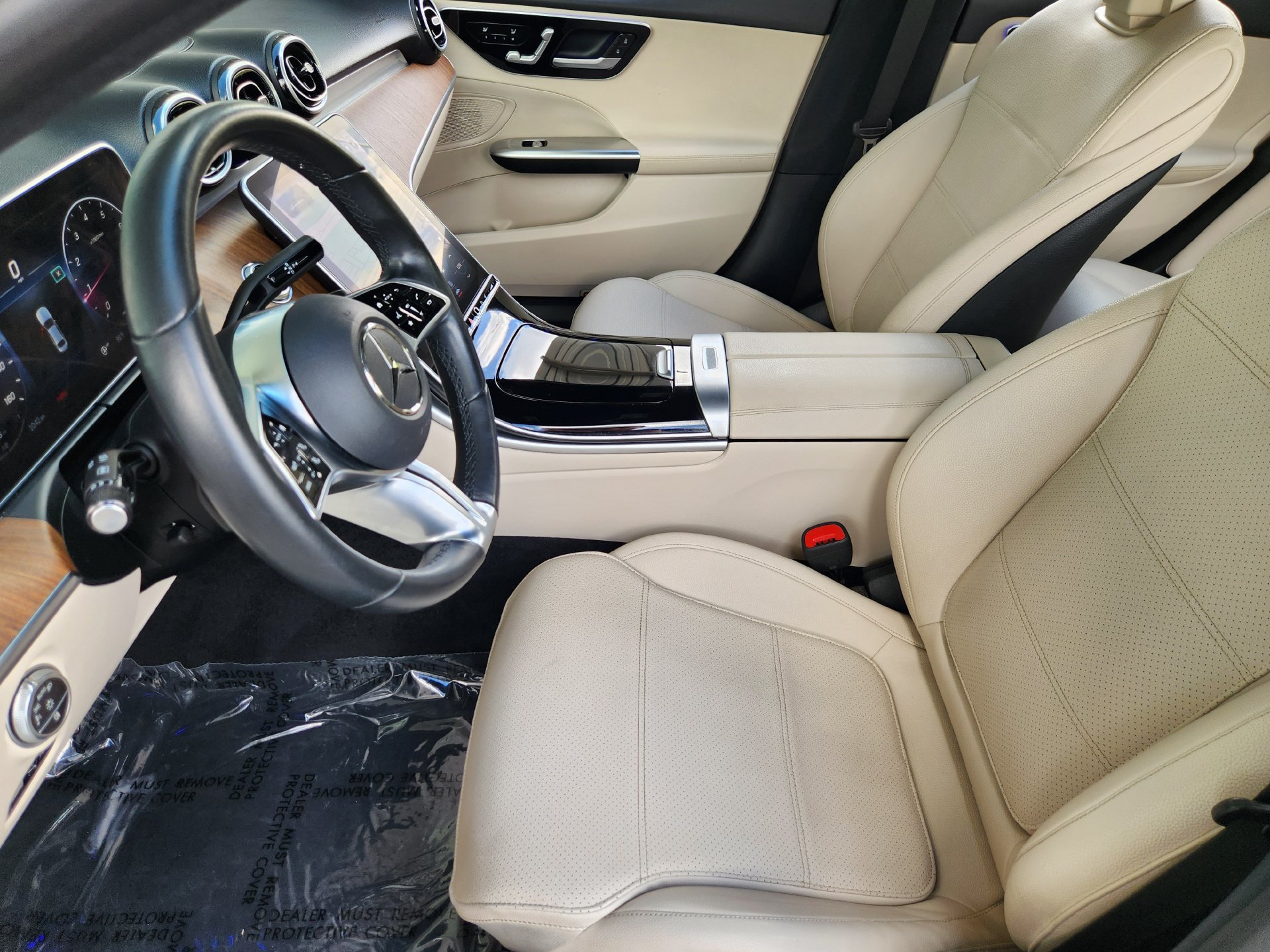 Used 2023 Mercedes-Benz C 300 Sedan image 15