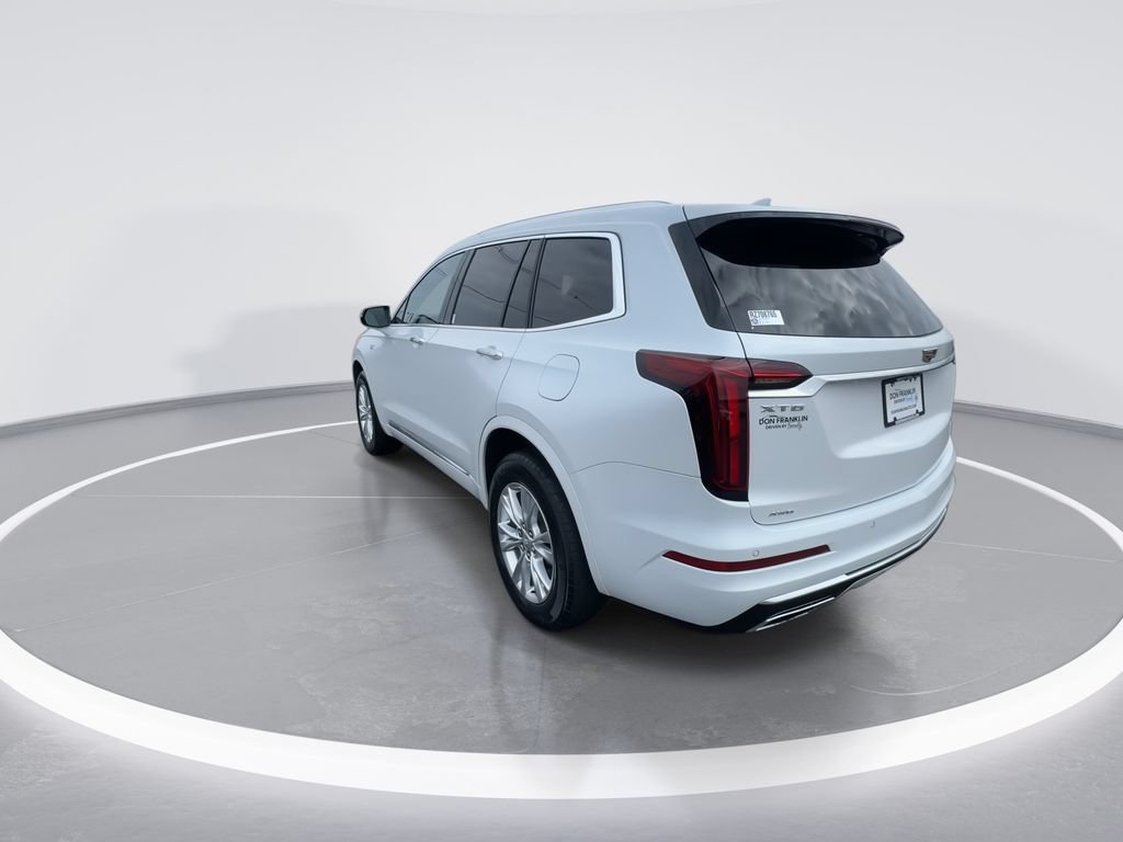 Used 2024 Cadillac XT6 Luxury w/ LPO, Floor Liner Package AWD/4WD image 6