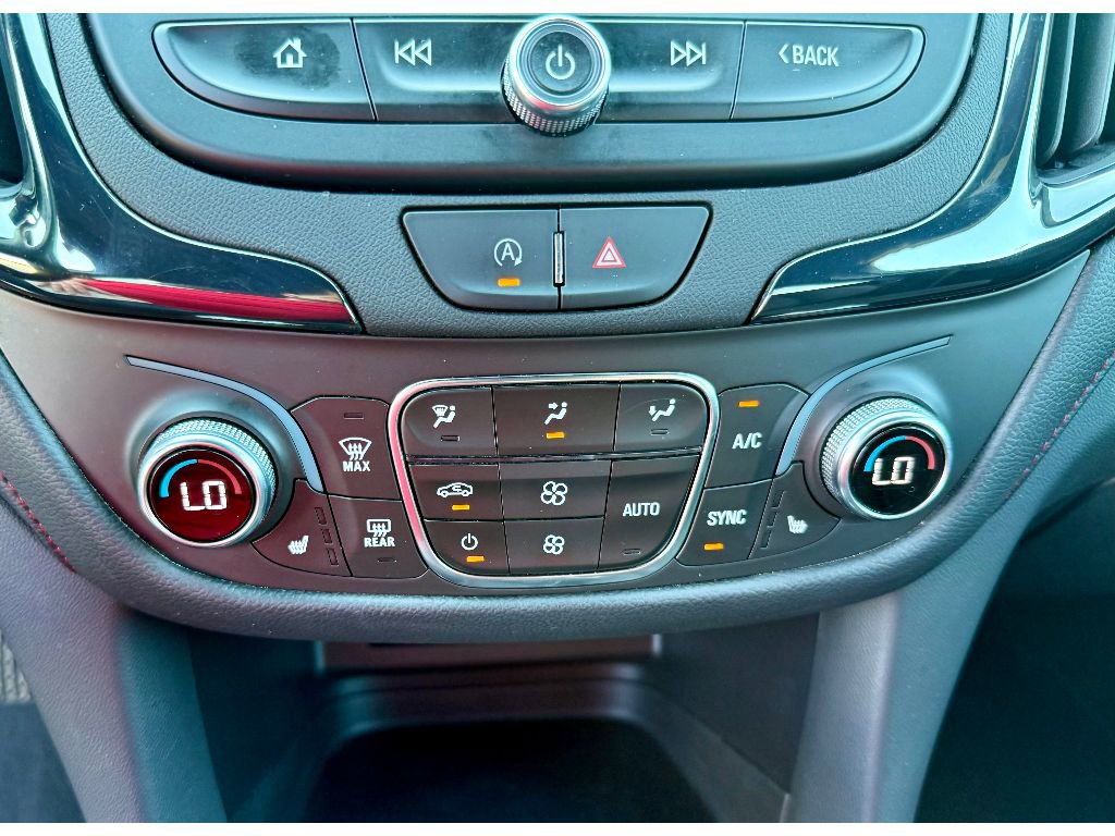 Used 2023 Chevrolet Equinox RS image 18