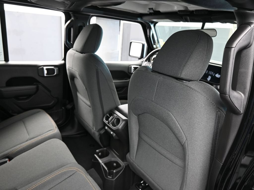 New 2026 Jeep Gladiator Sport AWD/4WD image 36