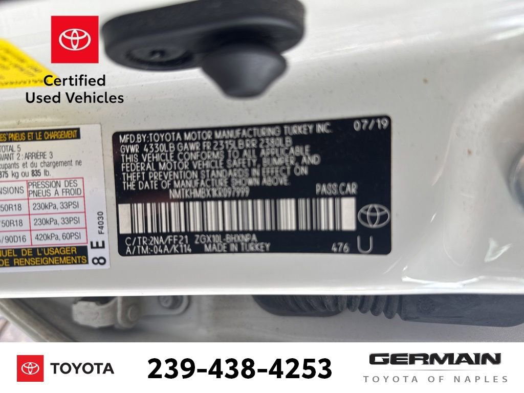 Used 2019 Toyota C-HR XLE FWD image 21
