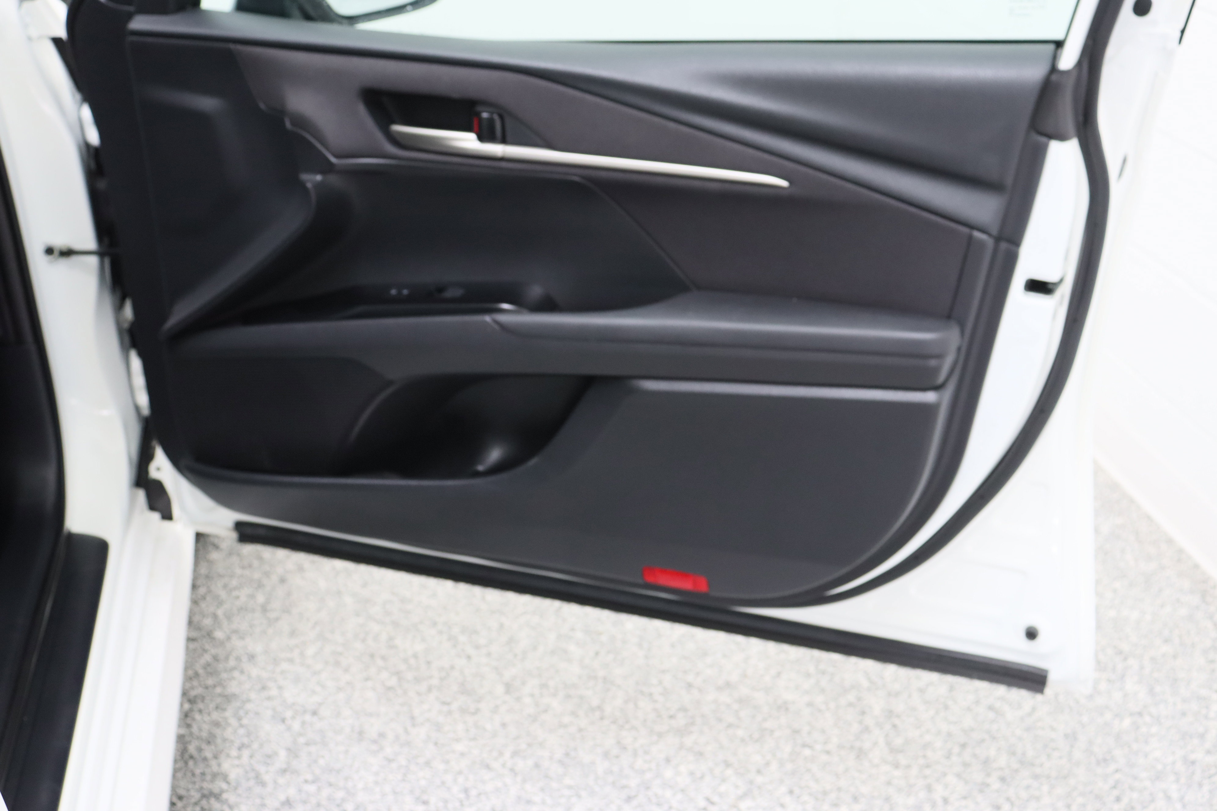 Certified 2025 Toyota Camry LE image 34