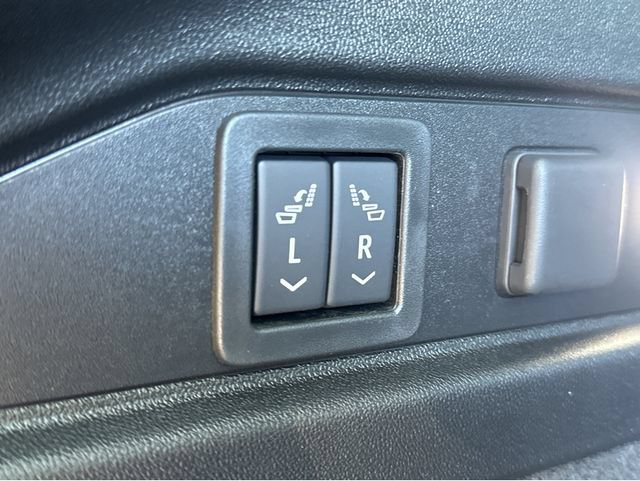New 2026 Cadillac Lyriq V AWD/4WD image 13