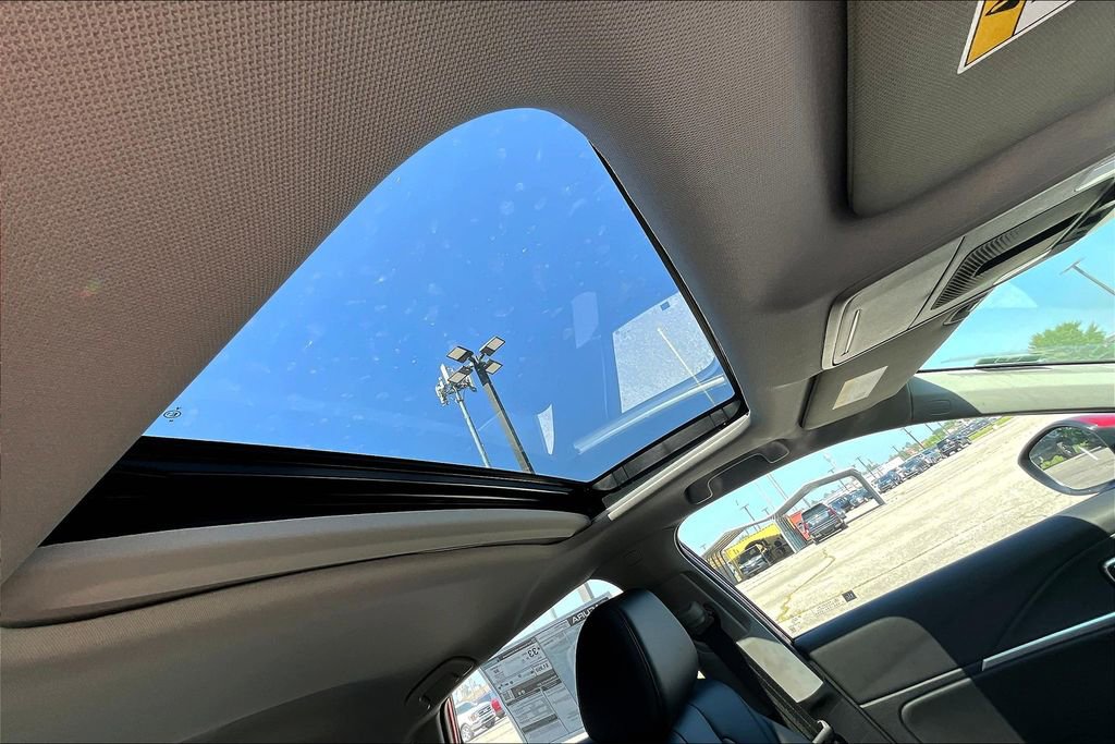 New 2024 Acura Integra image 25