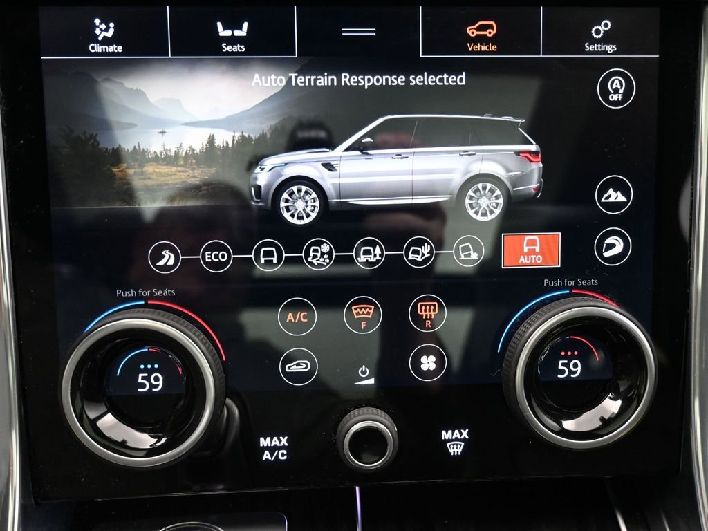 Used 2020 Land Rover Range Rover Sport HSE Dynamic image 18