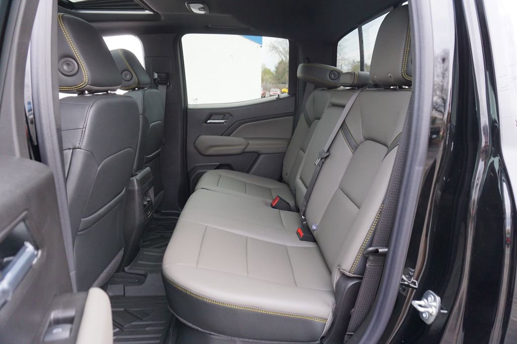 New 2026 Chevrolet Colorado ZR2 w/ Technology Package image 11