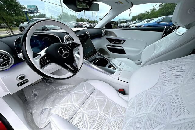 New 2026 Mercedes-Benz Maybach SL 680 image 4