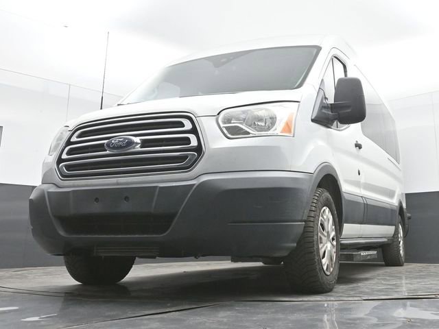 Used 2016 Ford Transit 350 XLT image 38