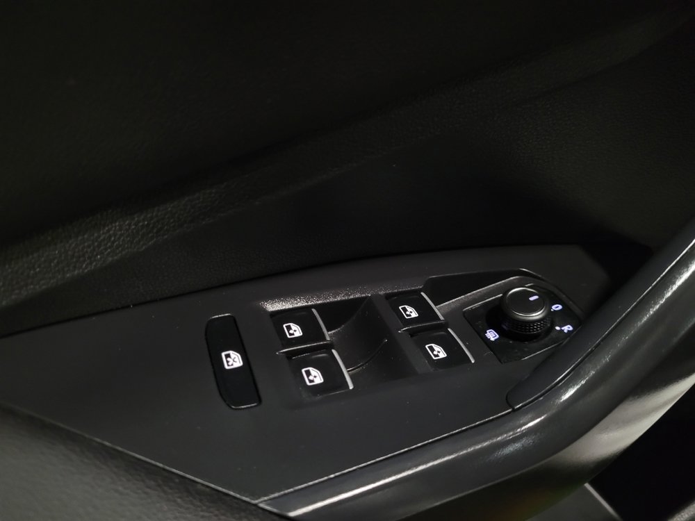 Used 2025 Volkswagen Jetta Sport FWD image 27