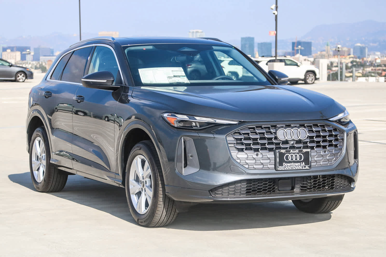 New 2025 Audi Q5 Premium image 3