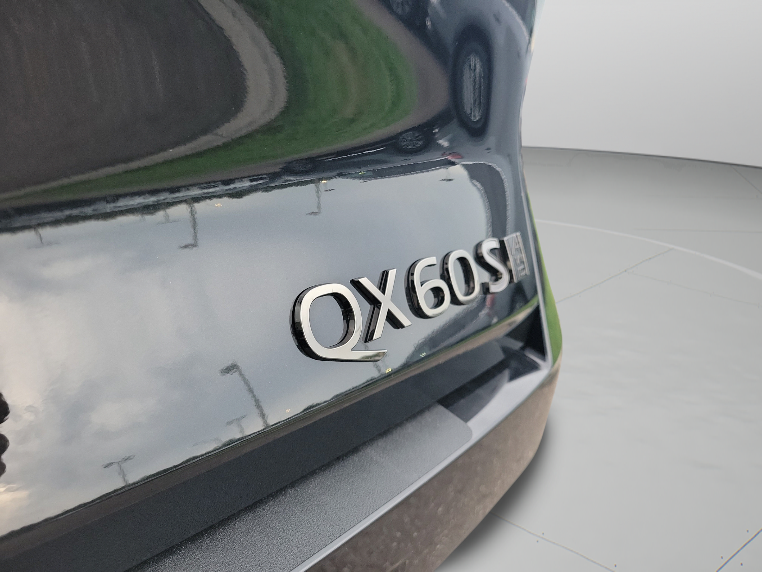 New 2026 INFINITI QX60 Sport w/ Dark Cargo Package AWD/4WD image 30