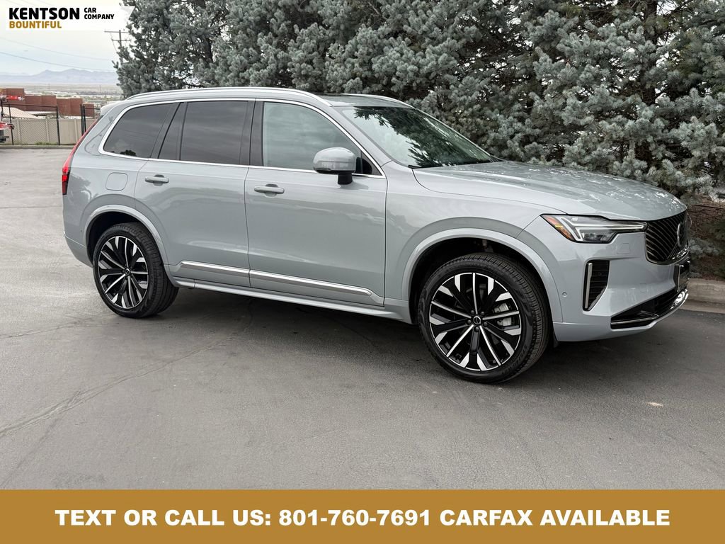 Used 2025 Volvo XC90 B5 Plus AWD/4WD image 11