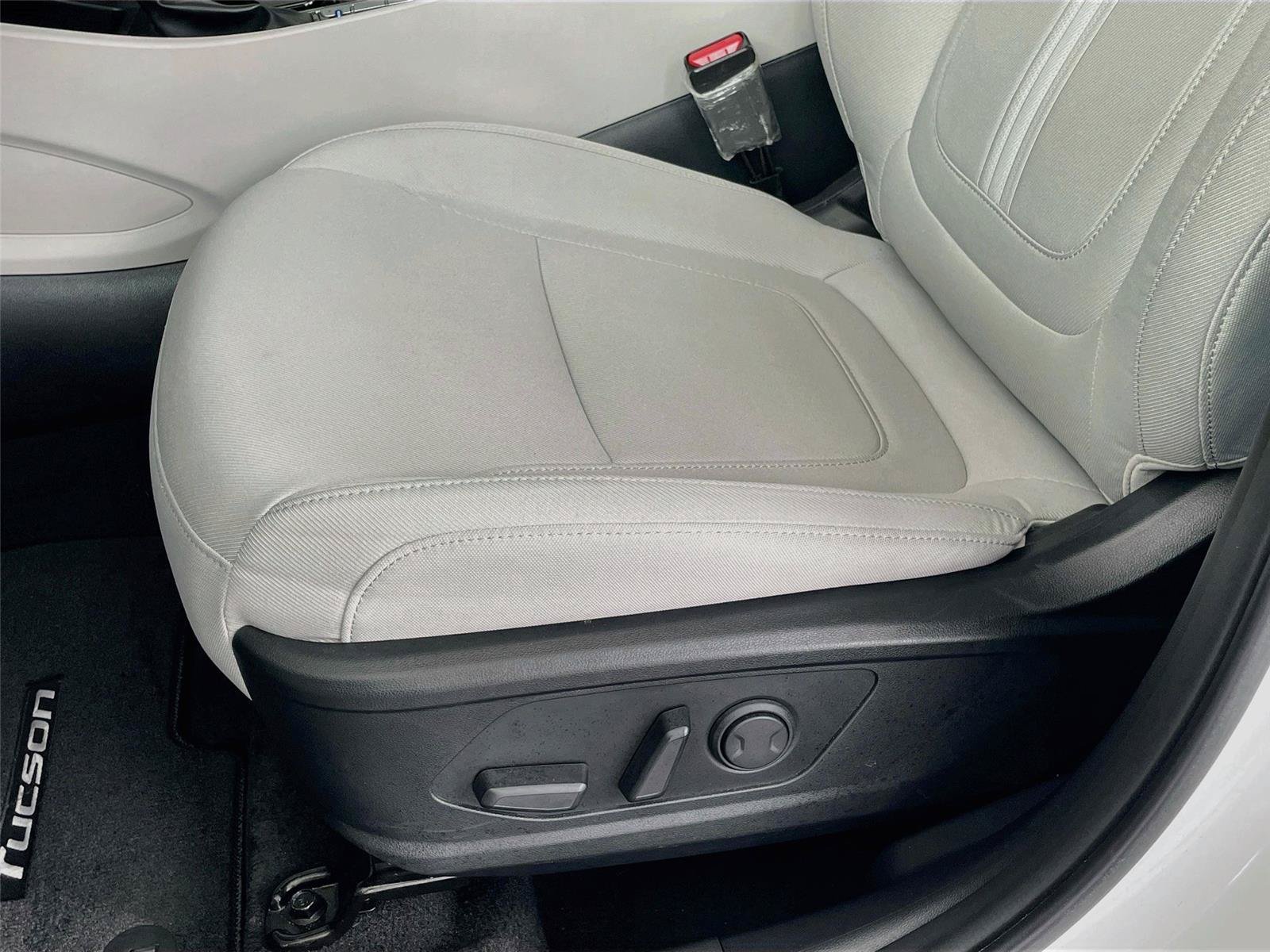 Certified 2025 Hyundai Tucson SEL AWD/4WD image 20