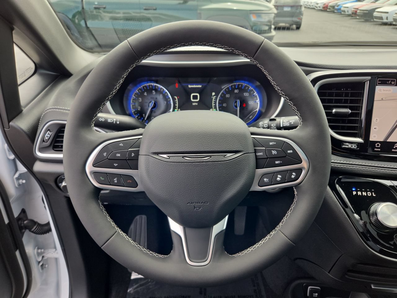 New 2027 Chrysler Pacifica Select w/ Family Tech Group FWD image 21