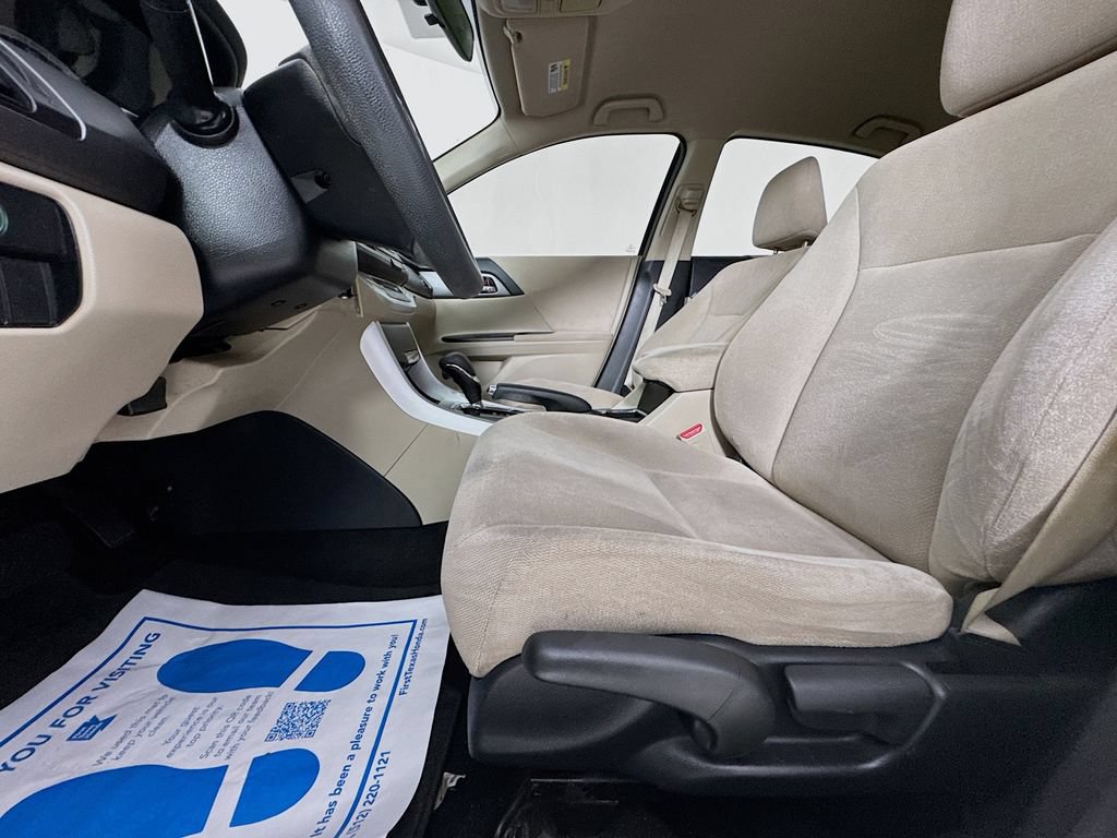 Used 2013 Honda Accord LX image 23