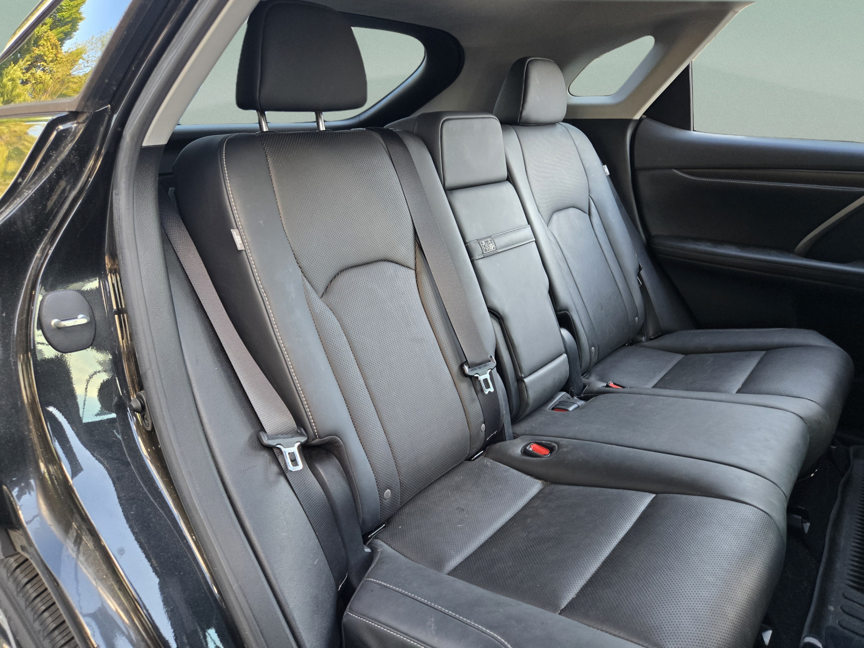 Certified 2022 Lexus RX 350 FWD w/ Premium Package image 23