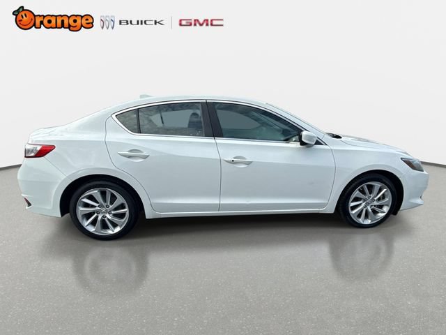 Used 2017 Acura ILX FWD image 2