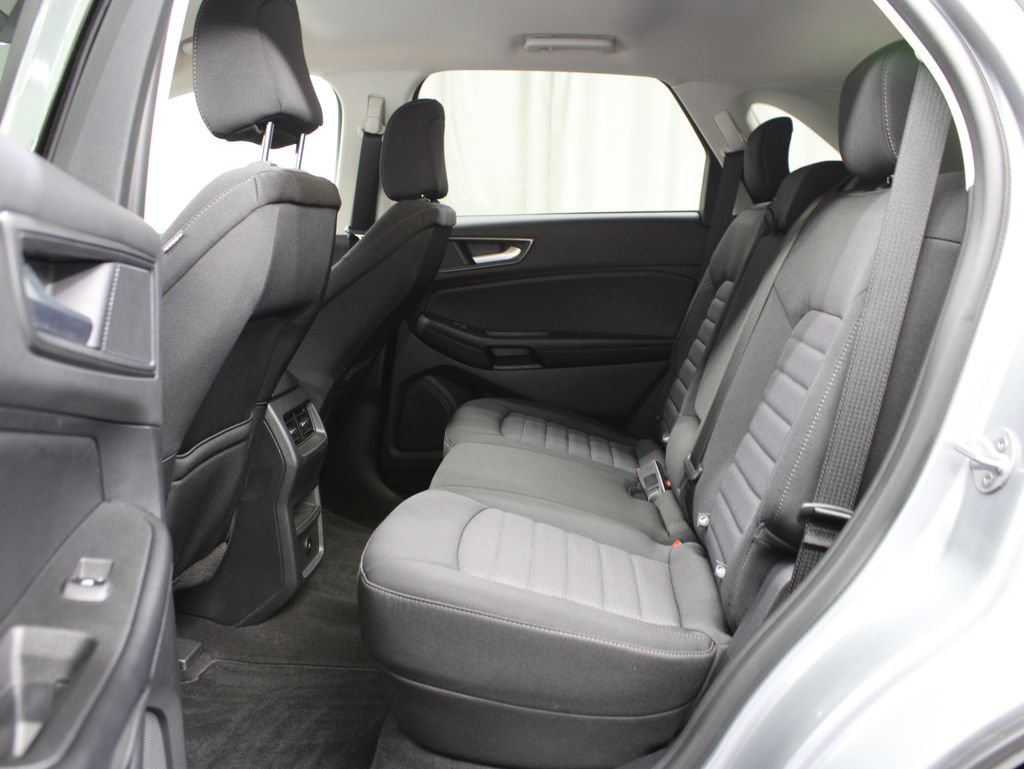 Used 2024 Ford Edge SE AWD/4WD image 15